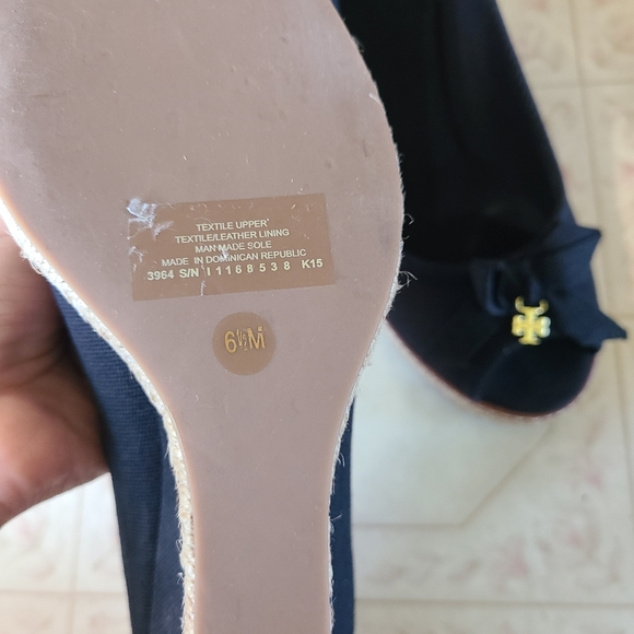 EUC ✨️ Tory Burch Jackie Bow Espadrille Peep-toe Wedges Size 6.5 - Picture 10 of 11